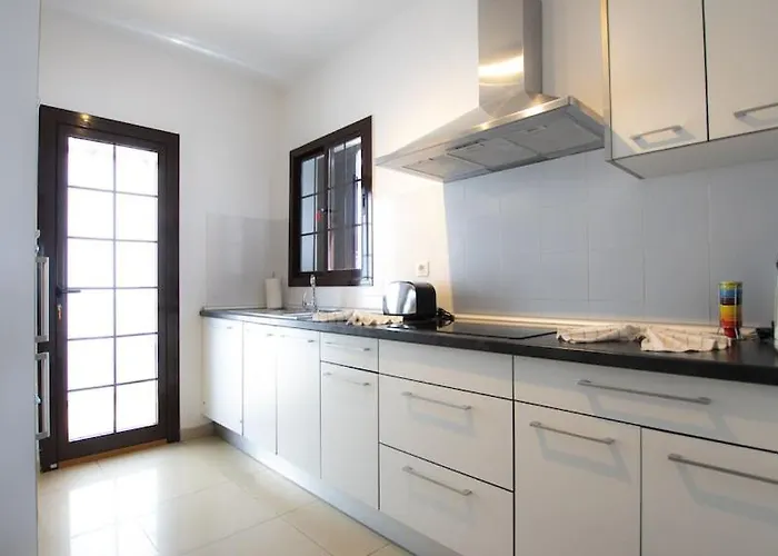 Eila * Πλάγια Μπλάνκα