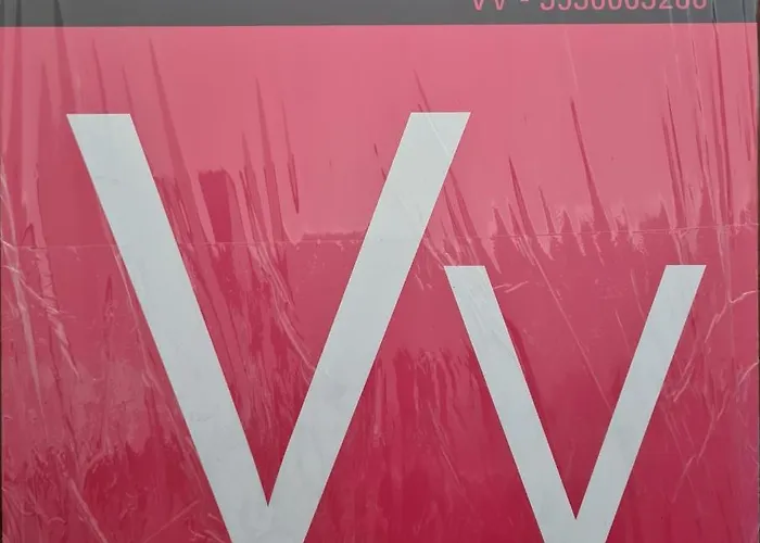 Eila Πλάγια Μπλάνκα